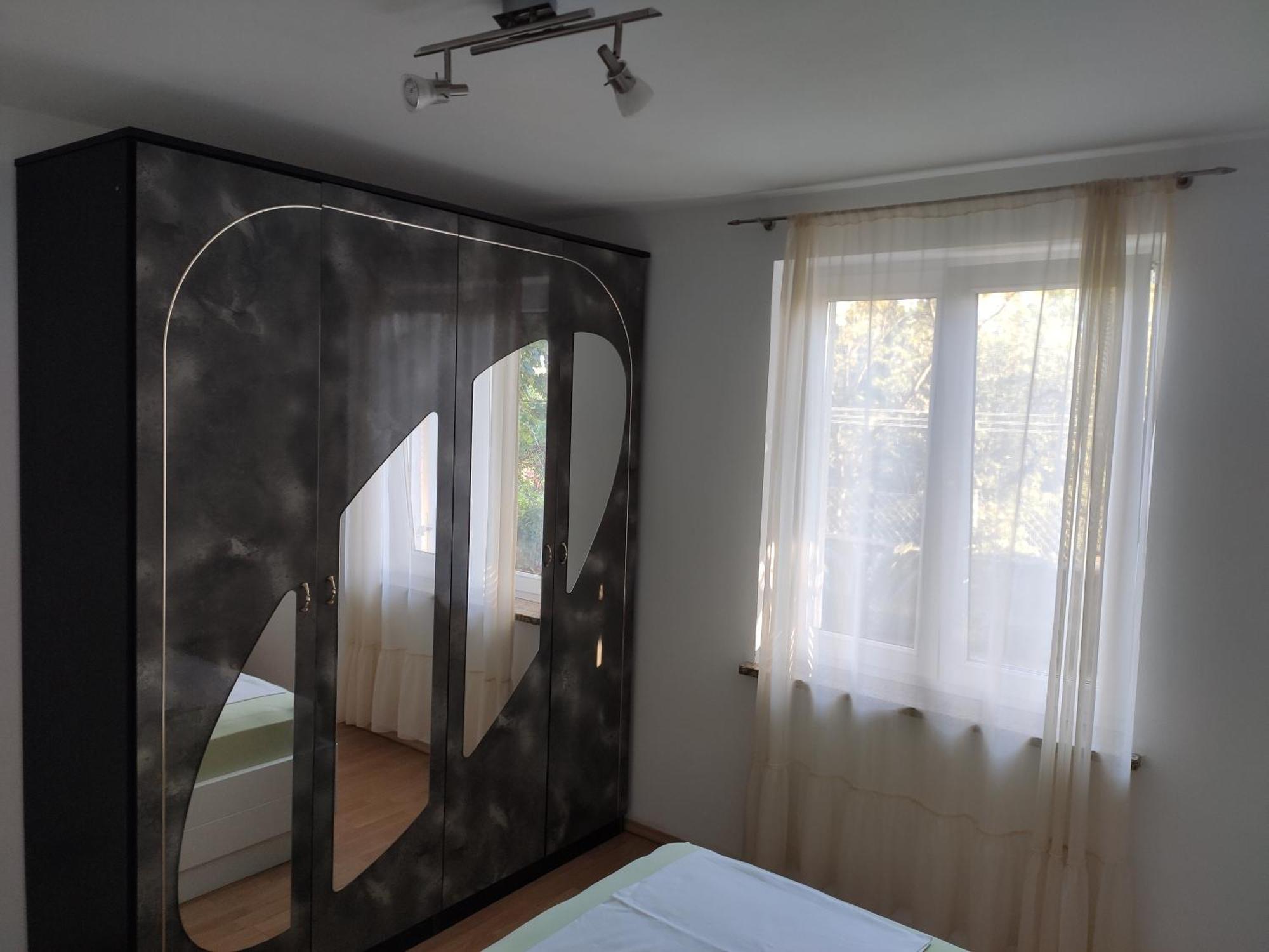 Apartment With Private Garden And The Terrace Ev Station Available Crikvenica Eksteriør billede